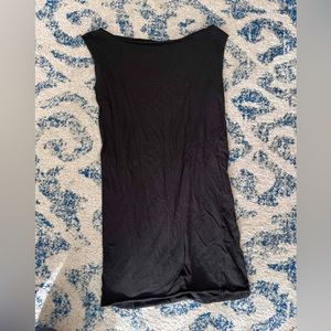 Black t shirt with raw hem